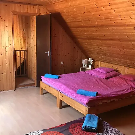 Augustine's Vendeghaz Casa de hóspedes Szálka